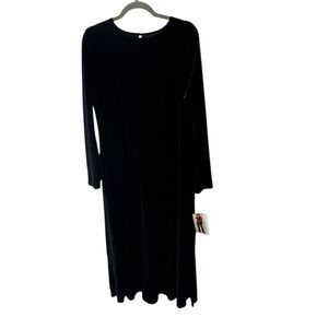 White Stag Black Sheath Long Sleeve Dress